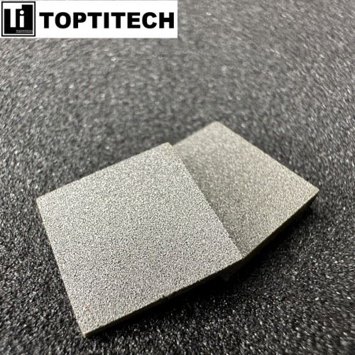 20 Microns Porous Titanium Getters in Vacuum Brazing